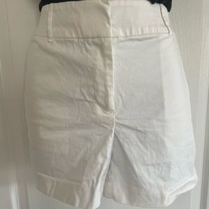 Ann Taylor white shorts size 6